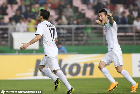  科隆门将神扑两点球助球队逼平拜仁  