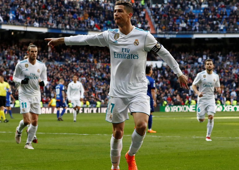 11, 意甲金靴争夺进入白热化  